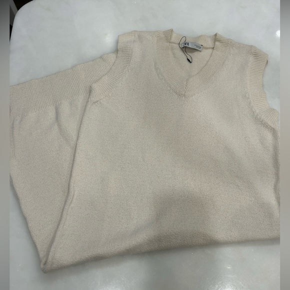 Zara Knit Dress - Picture 4 of 7